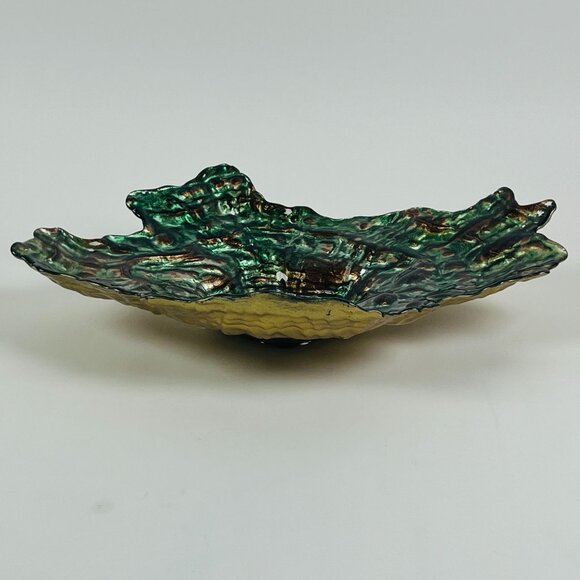 Handmade Art Glass Iridescent Green Oyster Shell Shape Free From Centerpiece - Picture 4 of 9